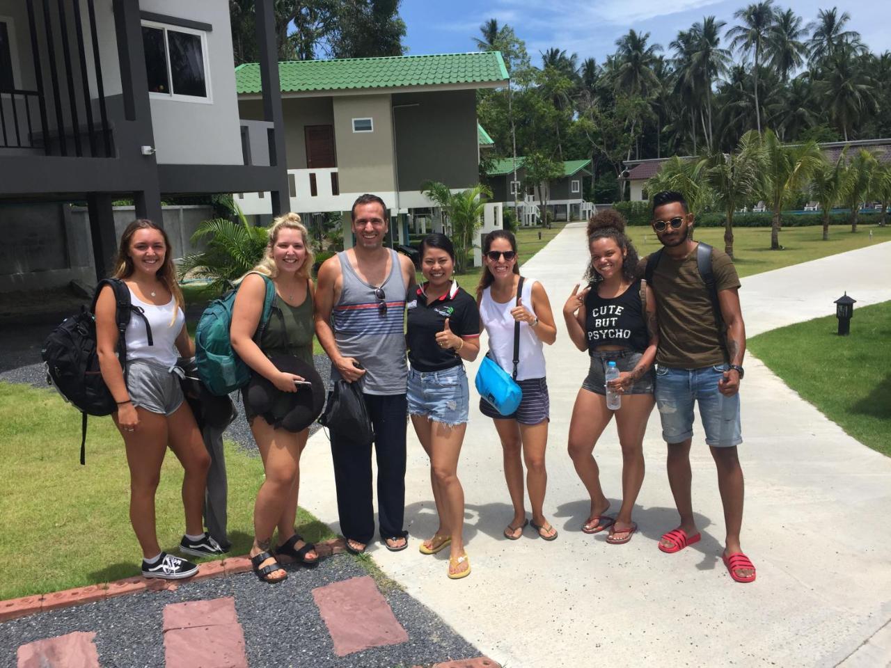 Wanpratheep Village Kohphangan Ban Madua Wan エクステリア 写真